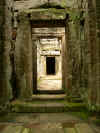 Angkors Doorkijkje.JPG (274472 bytes)