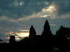 Sunrise Angkor Wat.JPG (92120 bytes)