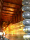 Wat Po Reclining Buddha.JPG (201023 bytes)